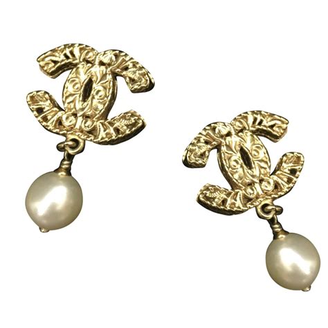 boucle d'oreille coco chanel|Chanel Boucles d'oreilles .